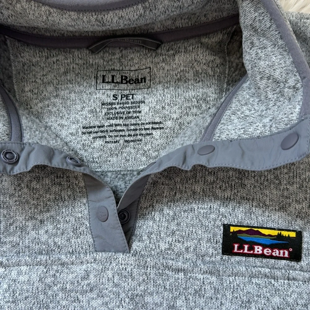 LL Bean pullover - Picture 2 of 2